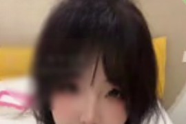 抖音 女坦D  大尺度 滴蜡 露脸 道具紫薇