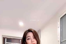 半糖 清野 超高人气裸舞女神，道具裸舞剪辑30V【1.27G】